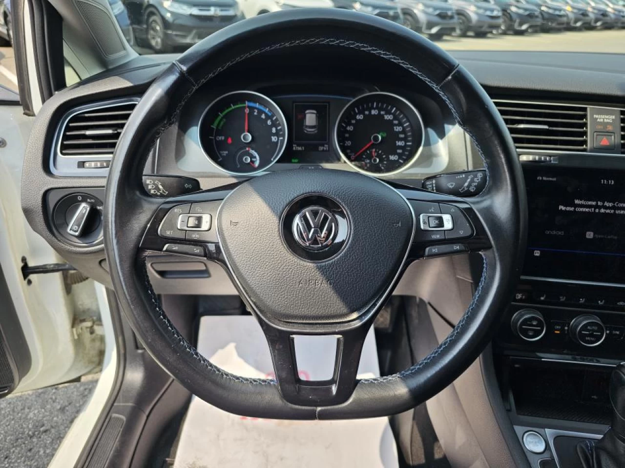 2020 Volkswagen e-Golf Comfortline 4-Door Main Image
