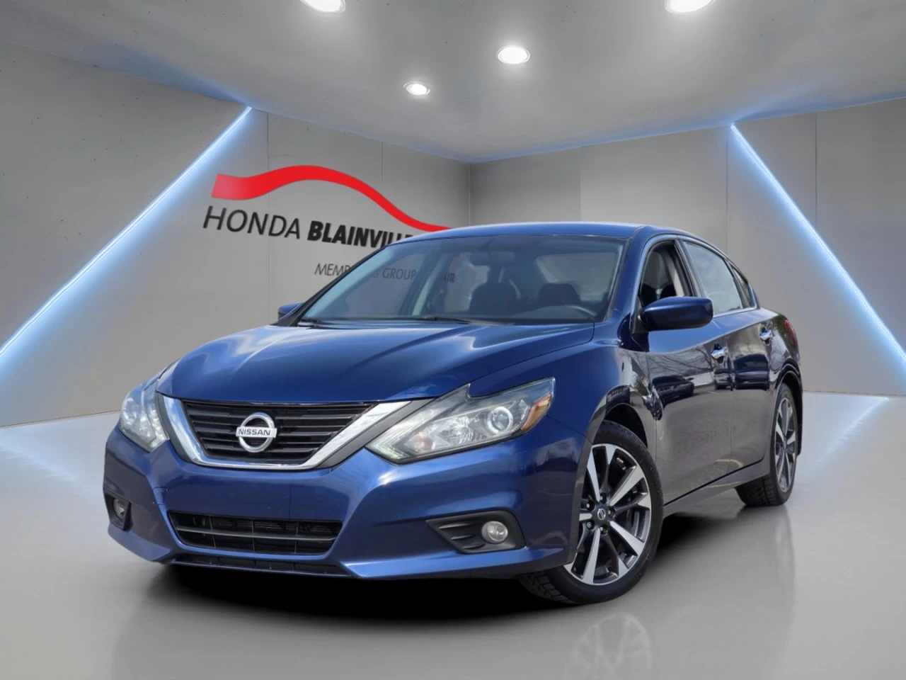 2017 Nissan Altima 4dr Sdn I4 CVT 2.5 SR Image principale