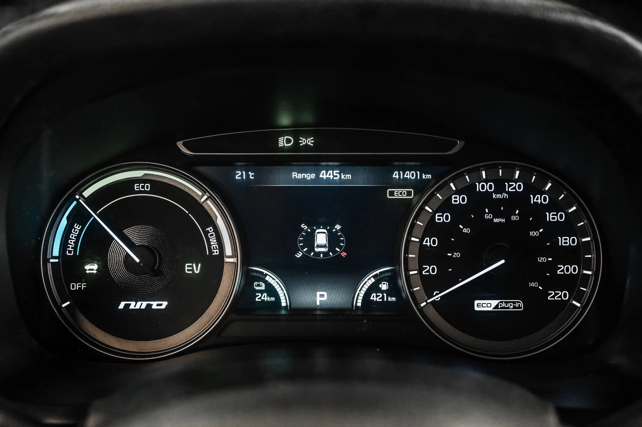 2019 Kia Niro Plug-In Hybrid Ex Main Image