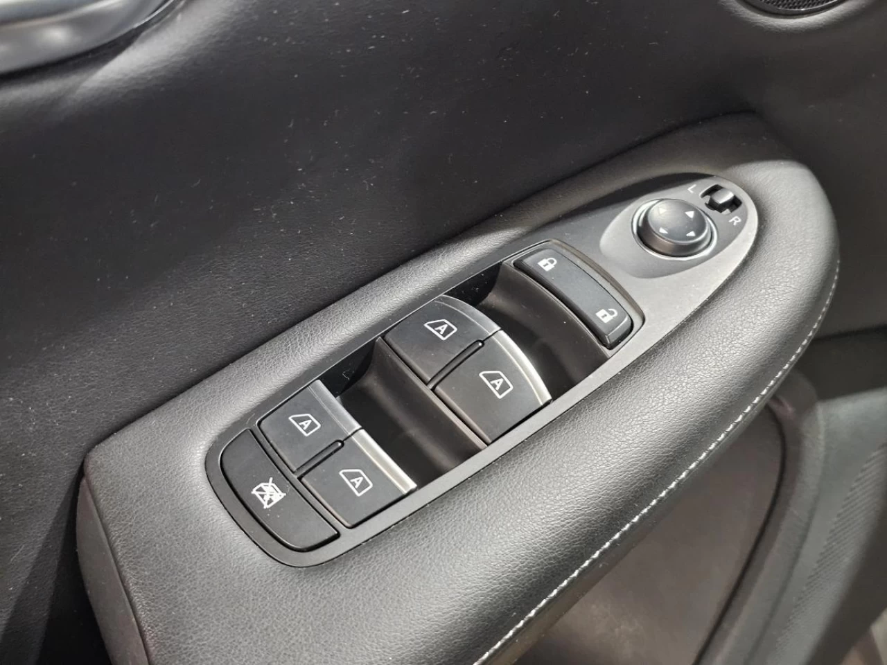 2019 Infiniti QX50 LUXE AWD Image principale
