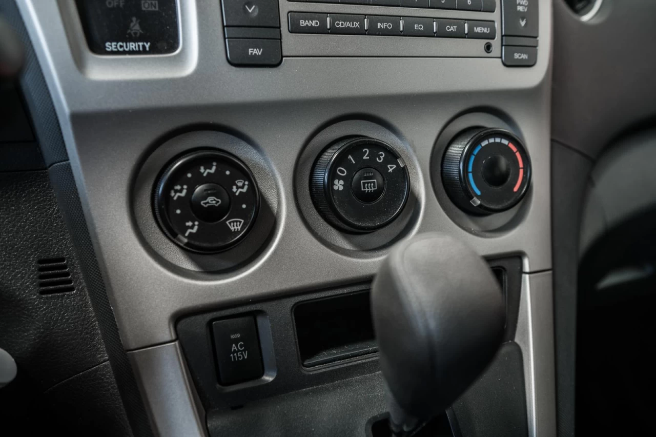 2009 Pontiac Vibe Automatique AUBAINE!!! Main Image
