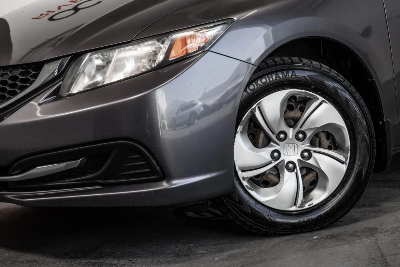 2015 Honda Civic Sedan LX Manuelle Garantie 1 AN Image principale