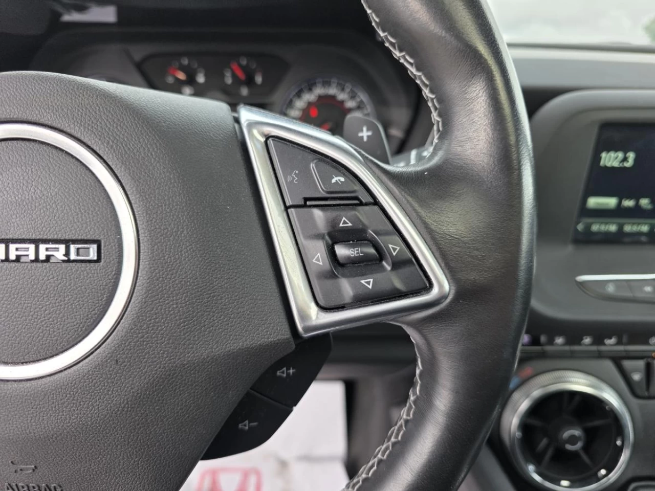2018 Chevrolet Camaro 2dr Coupe 1LT Image principale
