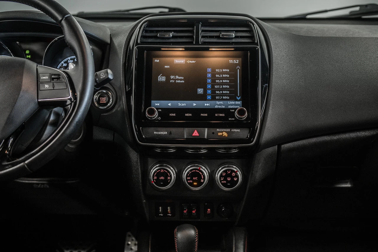 2022 Mitsubishi RVR Le Awc Image principale