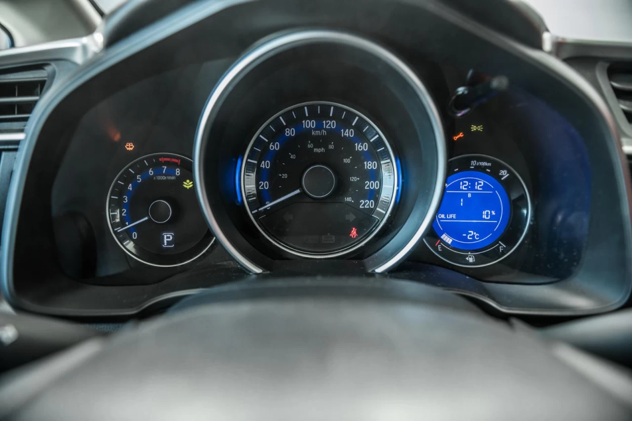 2015 Honda Fit Automatique - BAS KM - Garantie 1 AN Image principale
