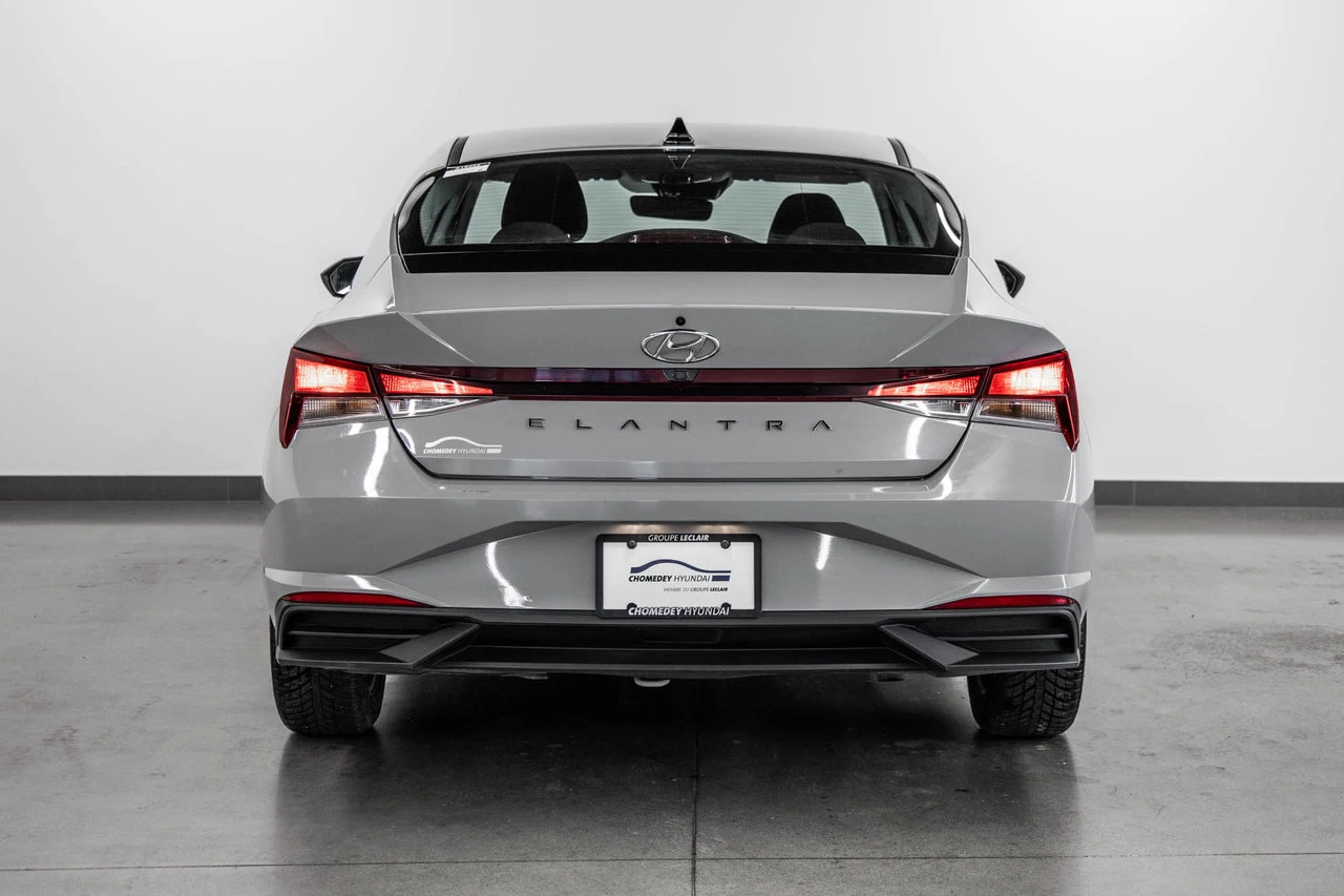 2021 Hyundai Elantra Preferred Image principale