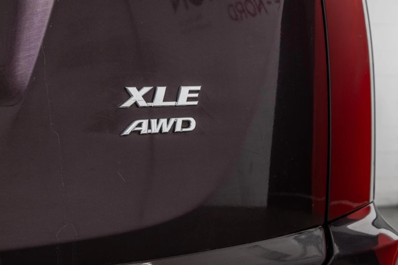 2016 Toyota RAV4 AWD XLE GARANTIE 1 AN Main Image