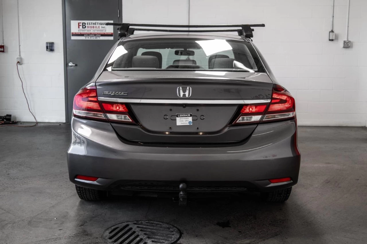2015 Honda Civic Sedan LX Manuelle Garantie 1 AN Image principale