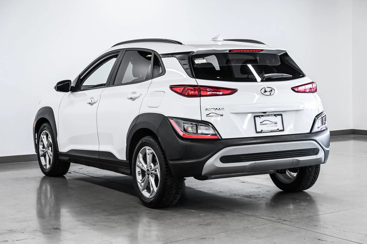 2023 Hyundai Kona Preferred Main Image