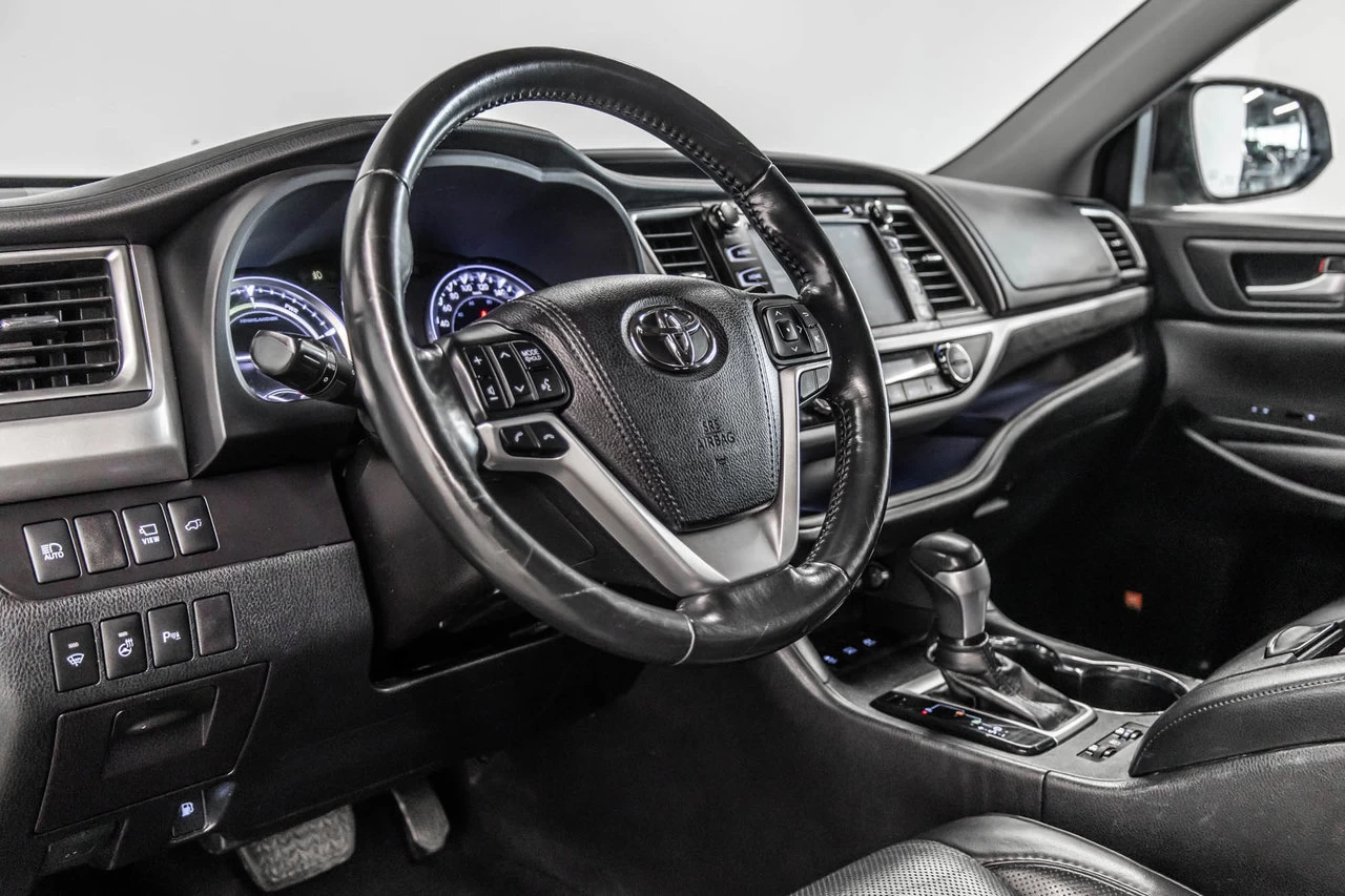 2018 Toyota Highlander Hybrid Limited Awd Image principale