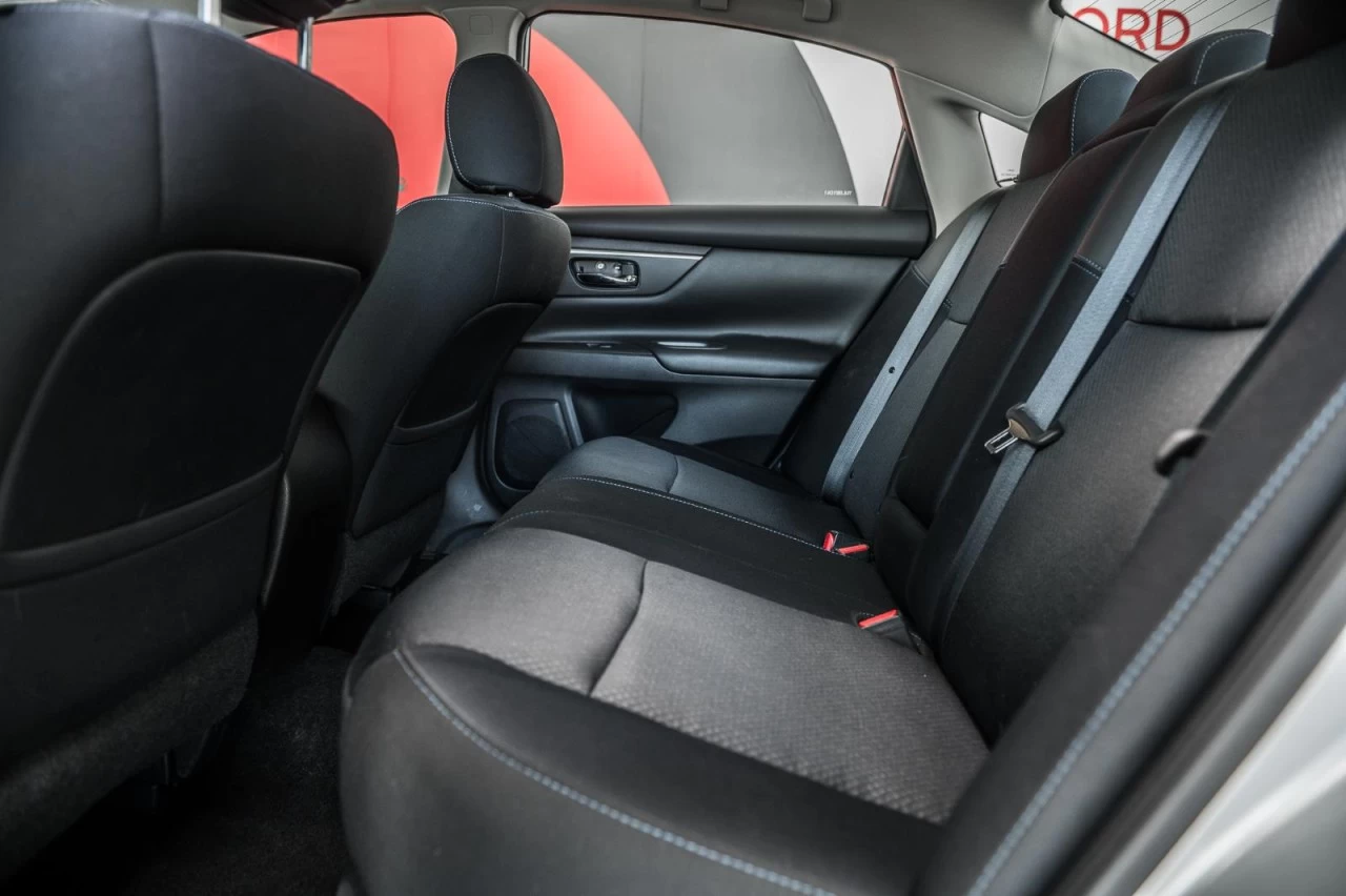 2016 Nissan Altima SR SIEGES.CHAUFF+CAM.RECUL+BLUETOOTH+REG.VITESSE Main Image