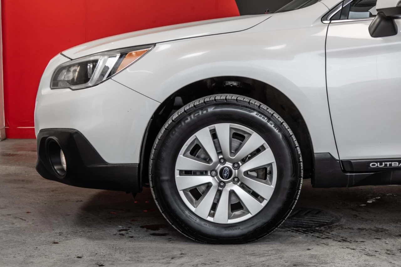 2017 Subaru Outback 2.5i Touring w-Tech Pkg TOIT.OUVRANT+SIEGES.CHAUFF Main Image