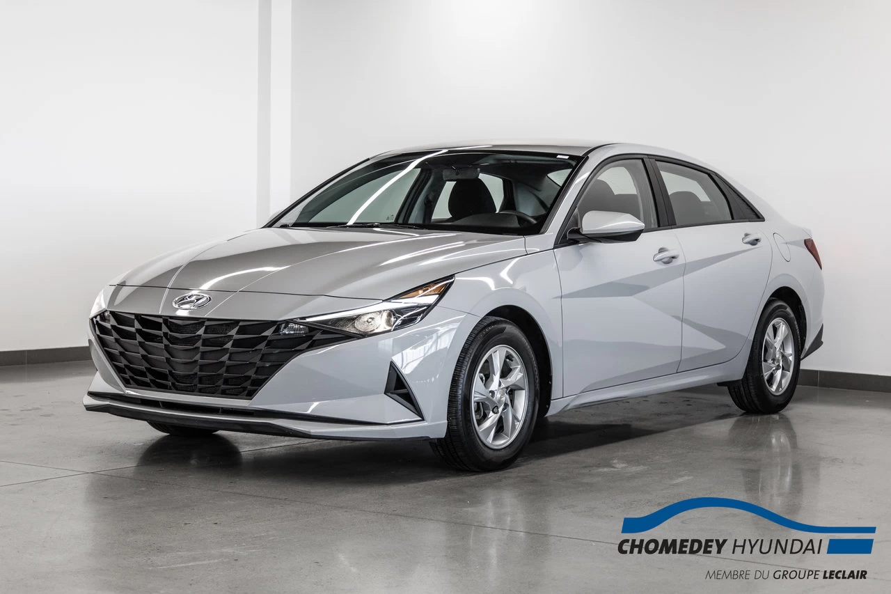 2022 Hyundai Elantra Essential Image principale