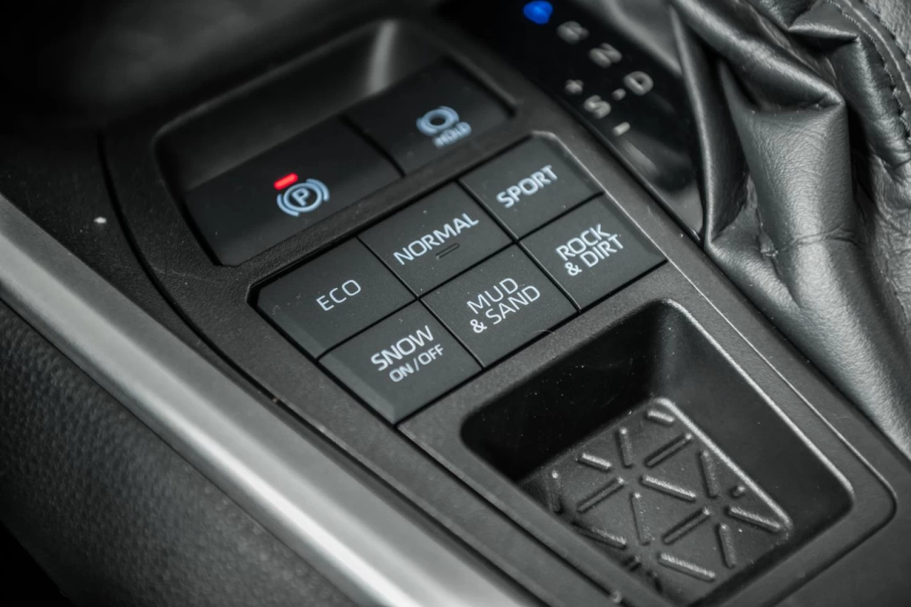 2021 Toyota RAV4 XLE AWD+TOIT.OUVRANT+VOLANT/SIEGES.CHAUFFANTS Image principale