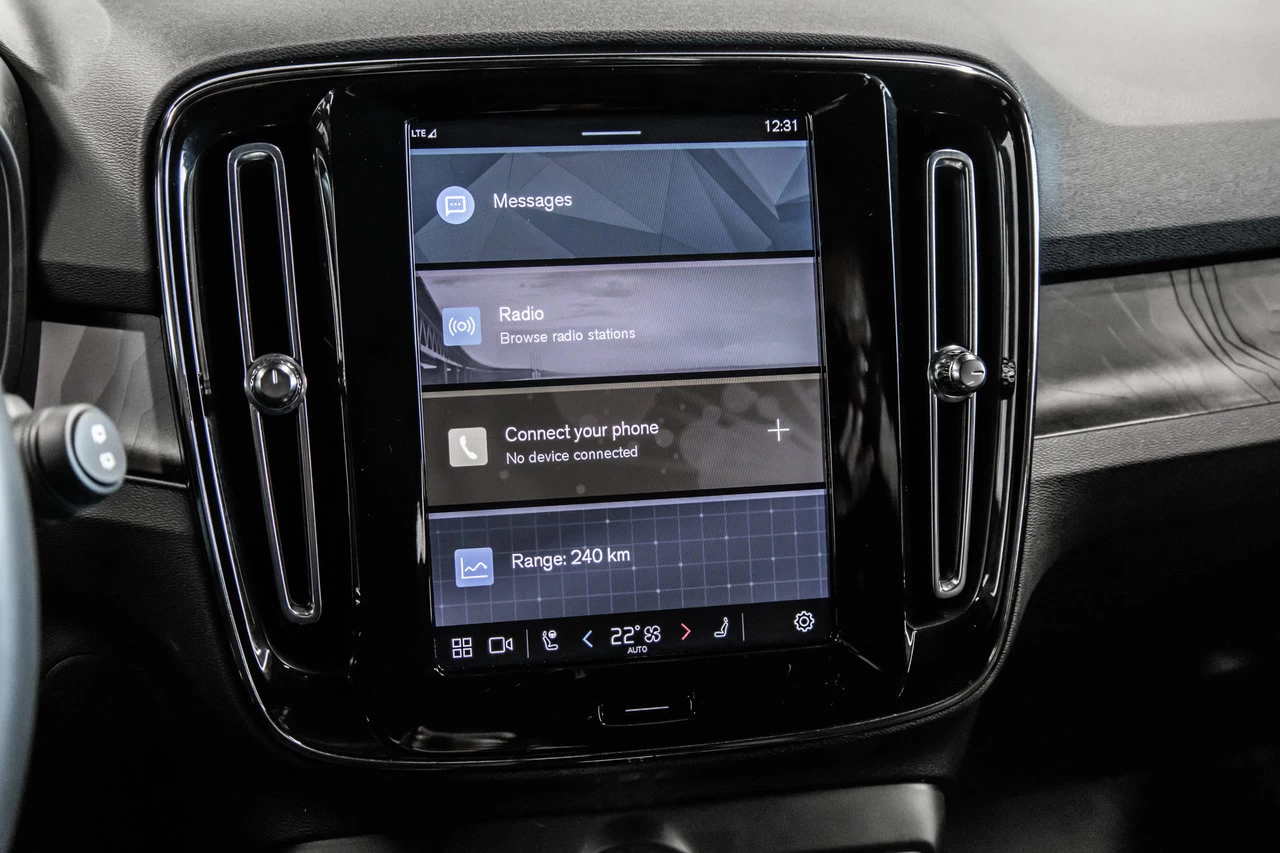 2023 Volvo XC40 Core Awd Image principale