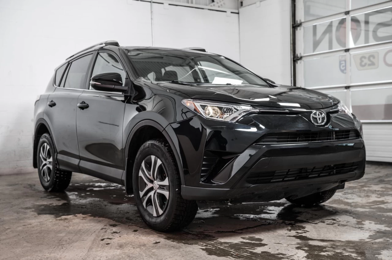 2016 Toyota RAV4 LE MAGS+SIEGES.CHAUFF+BLUETOOTH+CAM.RECUL Main Image