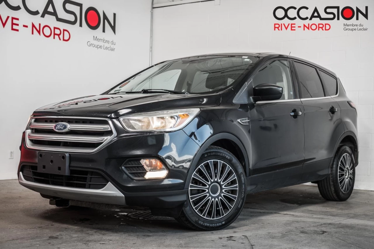 2017 Ford Escape Automatique 4WD SE Main Image