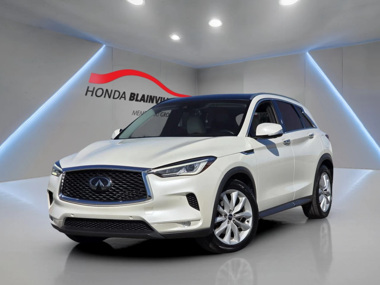 2019 Infiniti QX50 LUXE AWD Image principale