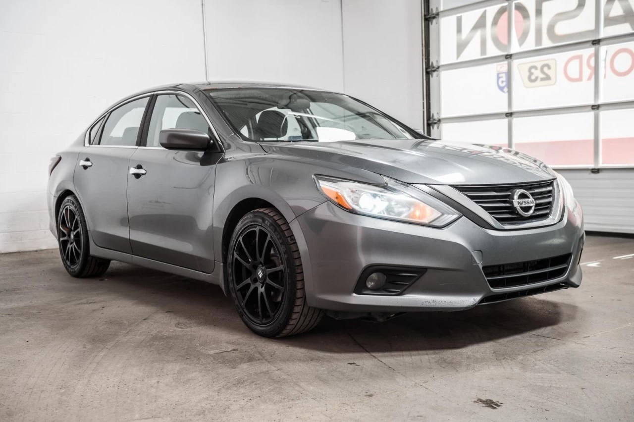 2016 Nissan Altima Automatique KM D'AUTOROUTE! Image principale