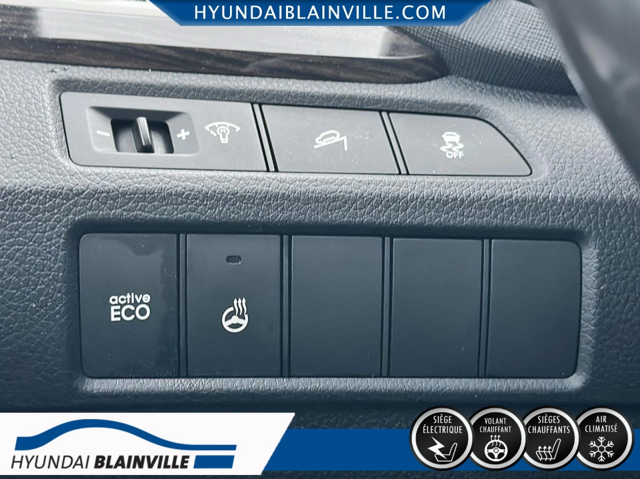 2016 Hyundai Santa Fe Sport FWD, PREMIUM, 2.4L, BANCS CHAUFFANTS+ Image principale