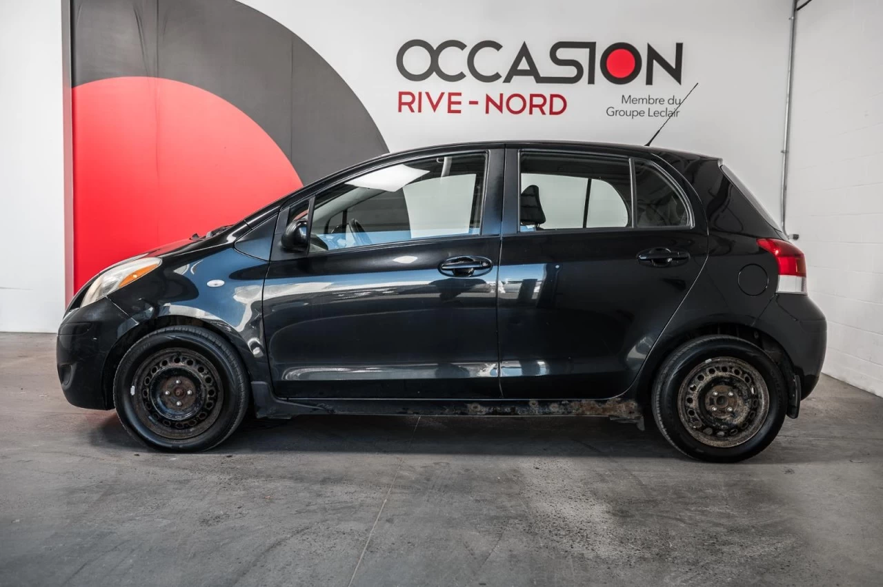 2009 Toyota Yaris Manuelle de base AUBAINE!!! Main Image