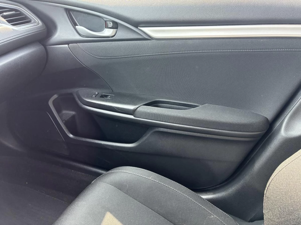 2018 Honda Civic EX CVT Sedan Image principale