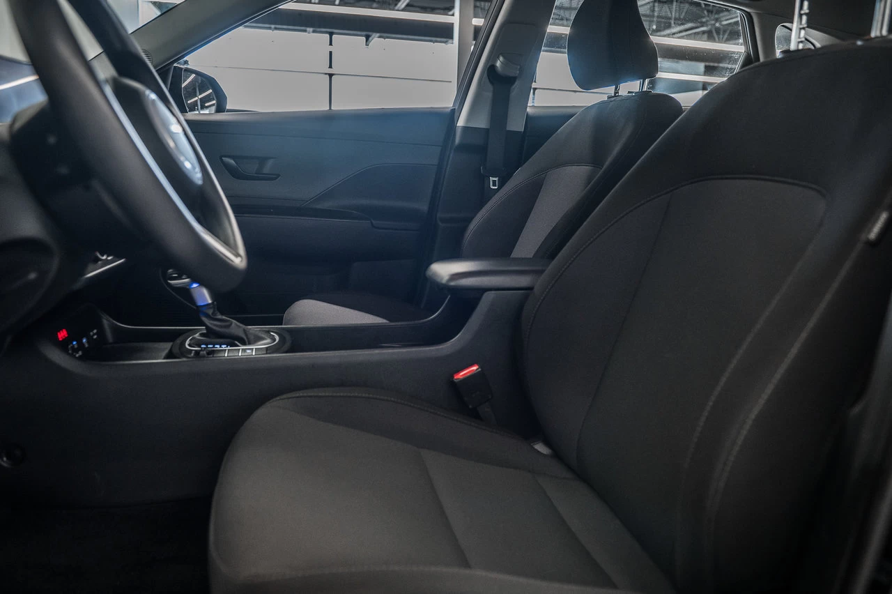 2024 Hyundai Kona Essential Main Image