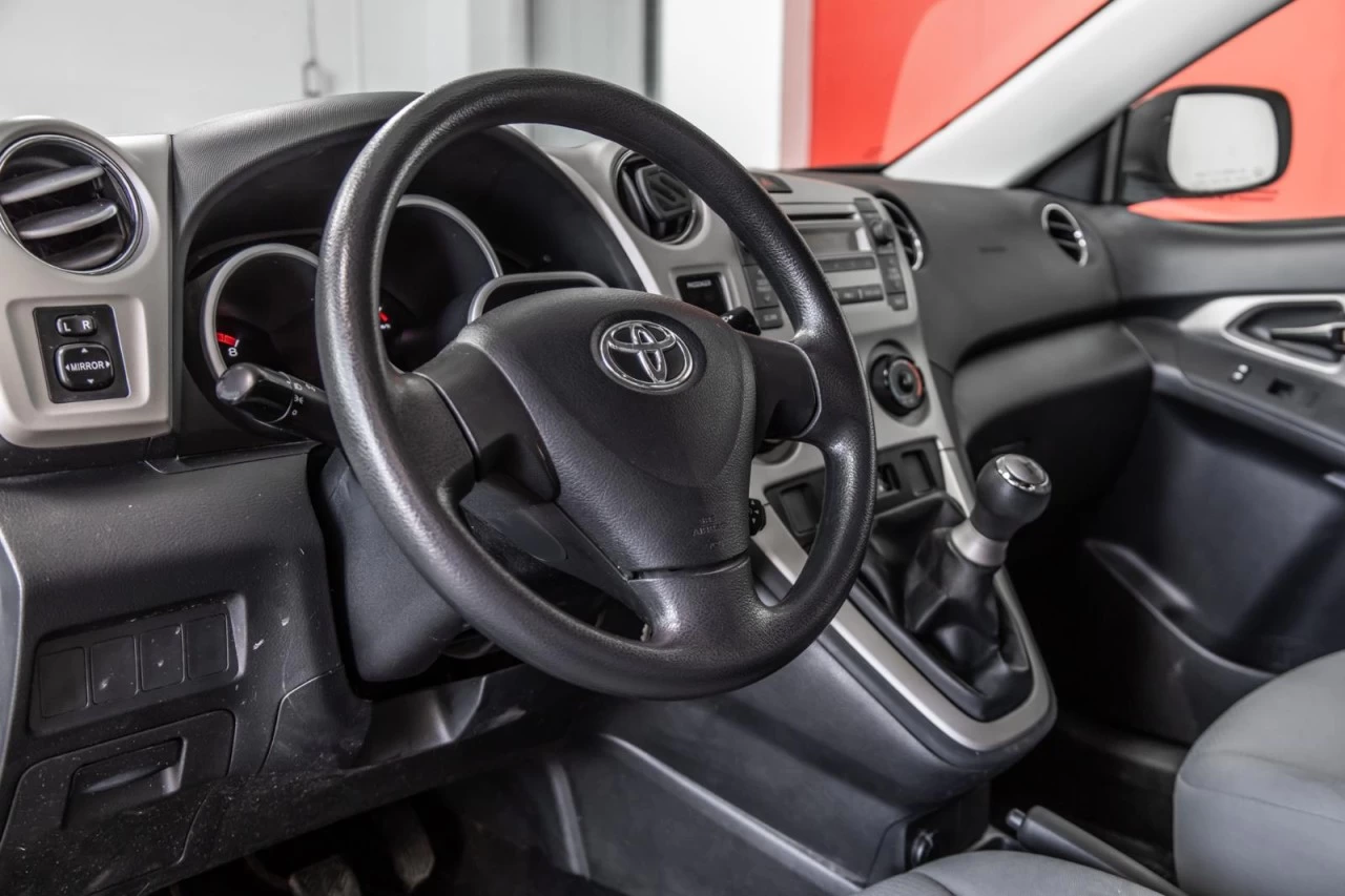 2010 Toyota Matrix Manuelle avec A/C Main Image