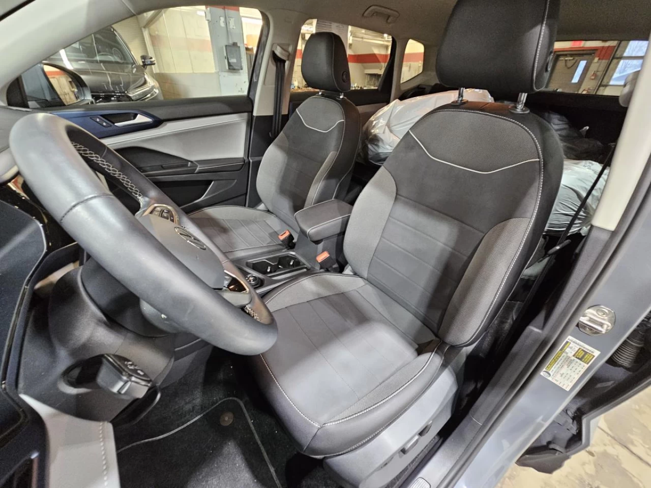2024 Volkswagen Taos Comfortline 4MOTION Main Image