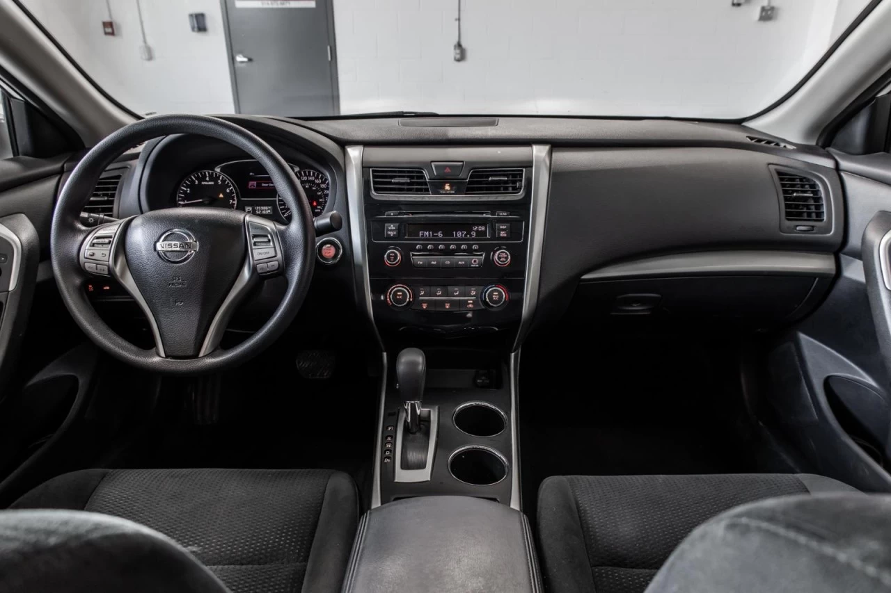 2015 Nissan Altima Automatique - Garantie 1 AN Image principale