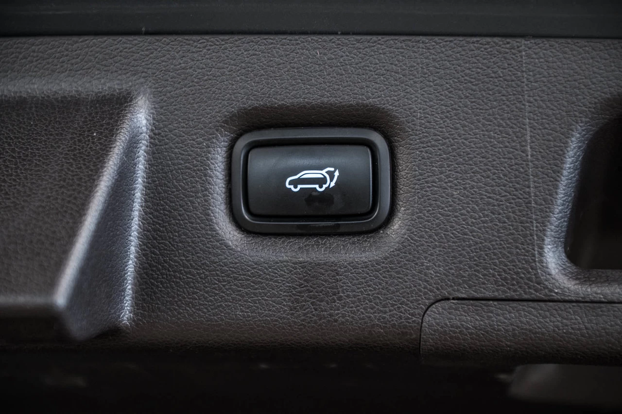 2022 Hyundai Santa Fe Plug-In Hybrid Luxury Awd Main Image