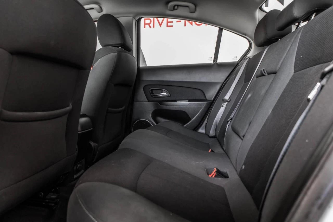 2011 Chevrolet Cruze Automatique BAS KM Image principale