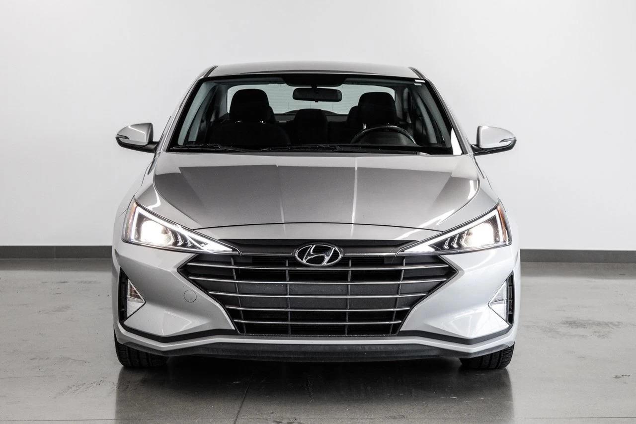 2020 Hyundai Elantra Preferred VOLANT/SIEGES.CHAUFF+CARPLAY+BLUETOOTH Image principale