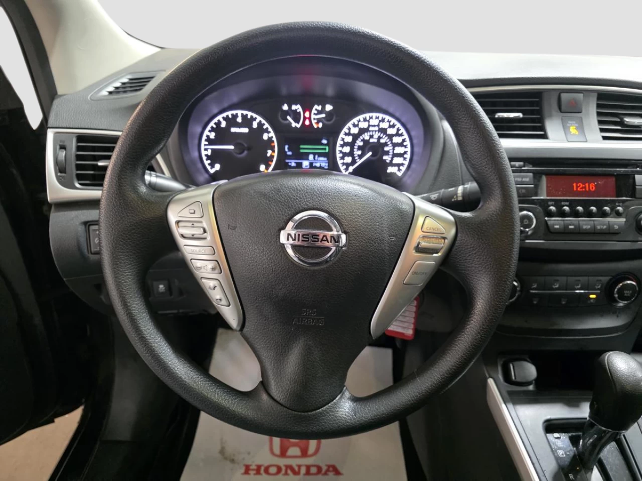 2016 Nissan Sentra 4dr Sdn CVT SV Main Image