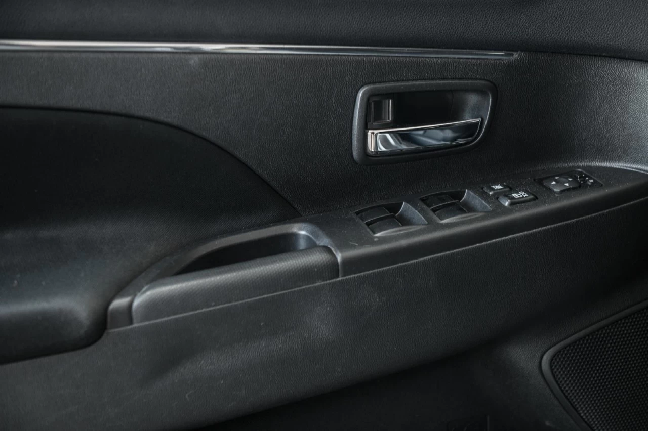 2015 Mitsubishi RVR Automatique 4x4 SE GARANTIE 1 AN Image principale