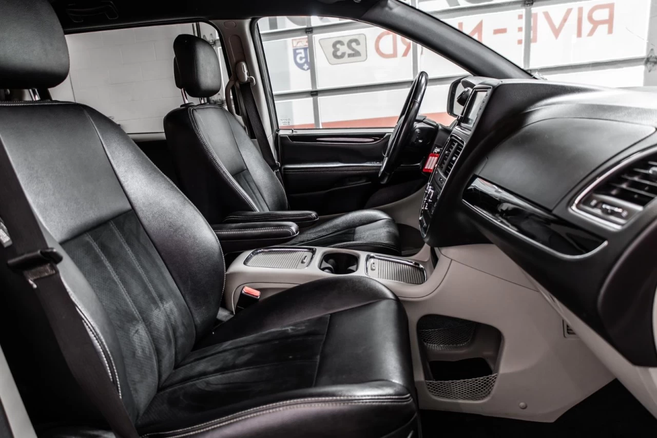 2018 Dodge Grand Caravan SXT Premium Plus CAM.RECUL+BLUETOOTH+REG.VITESSE Main Image