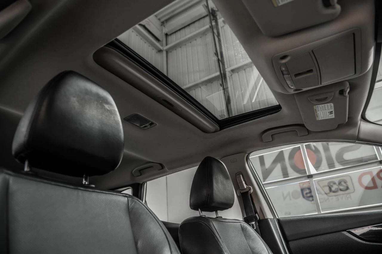 2019 Nissan Qashqai SL AWD+NAVI+TOIT.OUVRANT+CUIR+SIEGES.CHAUFFANTS Main Image