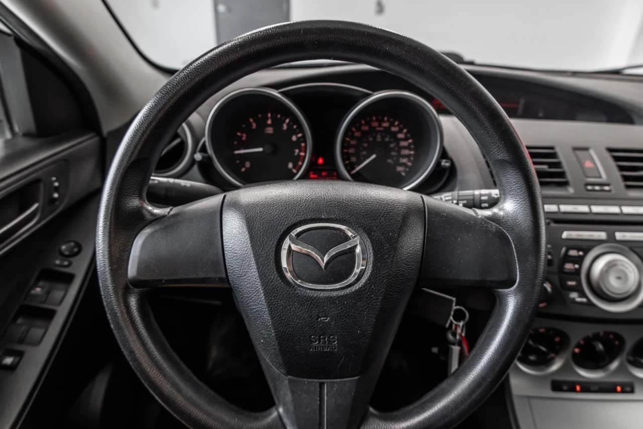 2010 Mazda Mazda3 Manuelle AUBAINE!!! Image principale