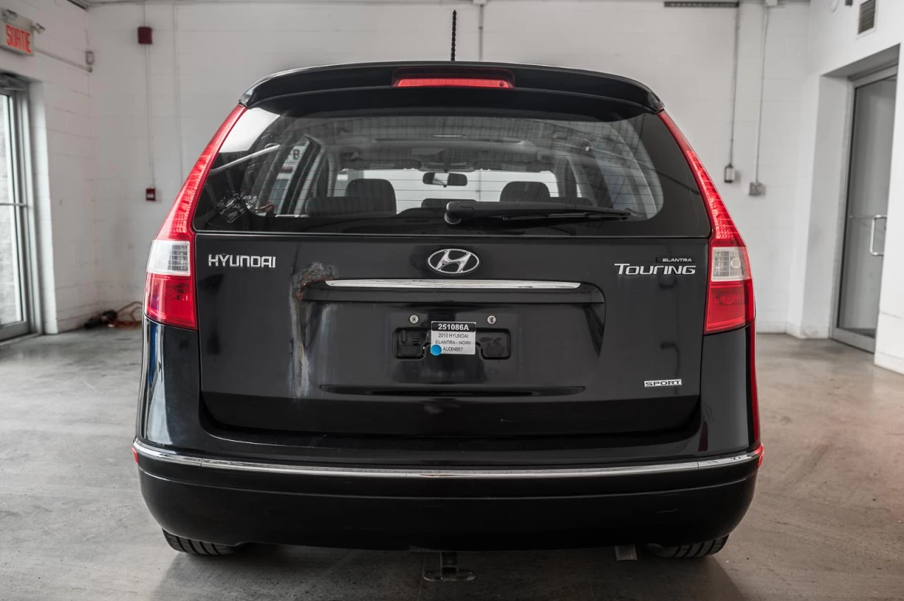 2010 Hyundai Elantra Touring Automatique AUBAINE!!! Main Image