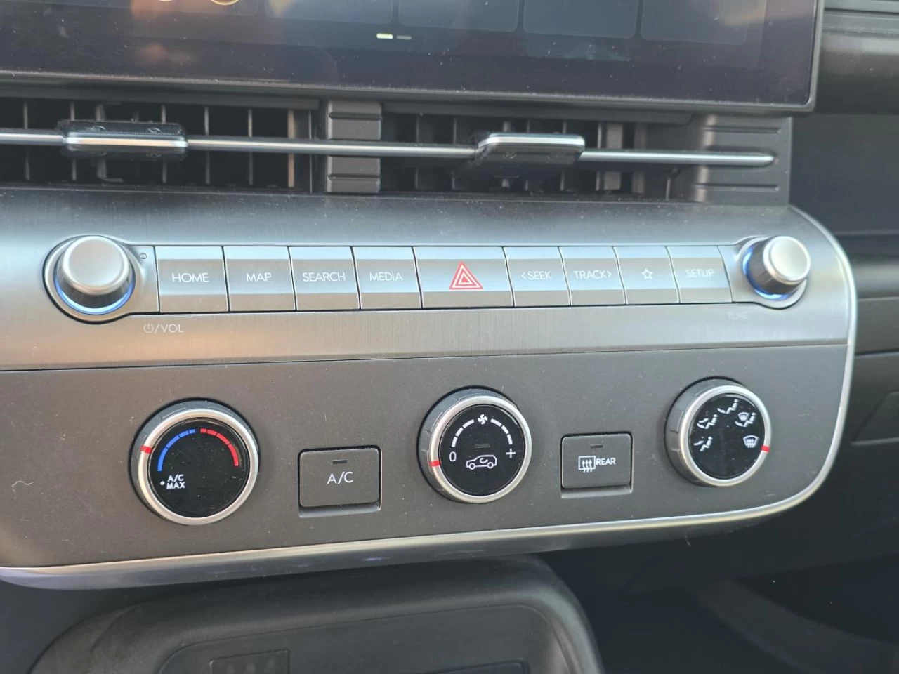 2024 Hyundai Kona 2.0L Essential AWD Image principale