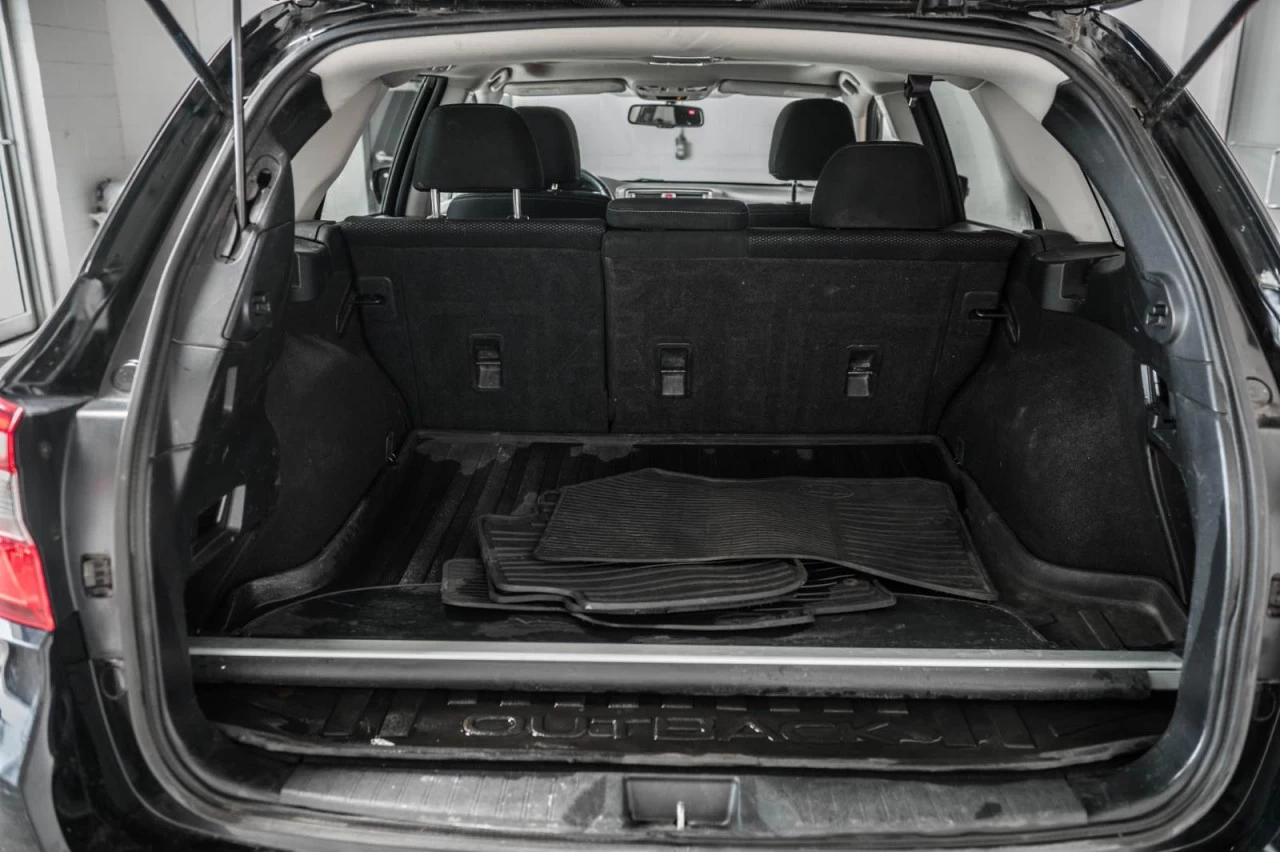 2015 Subaru Outback Touring 4 cylindres Garantie 1 AN Main Image