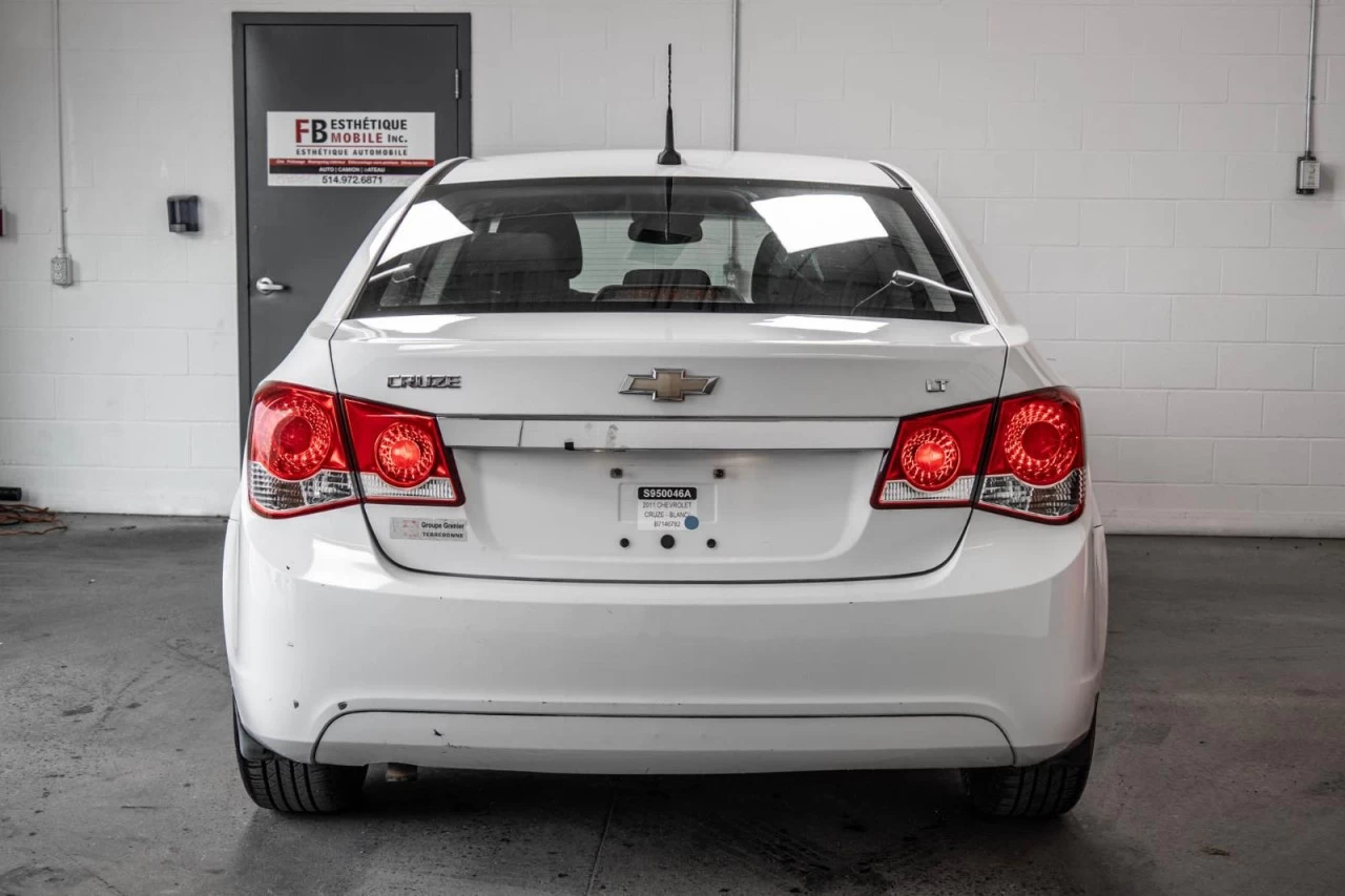 2011 Chevrolet Cruze Automatique BAS KM Image principale