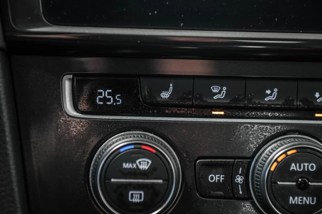 2020 Volkswagen Golf Highline 4MOTION+NAVI+TOIT.PANO+CUIR+SIEGES.CHAUFF Main Image