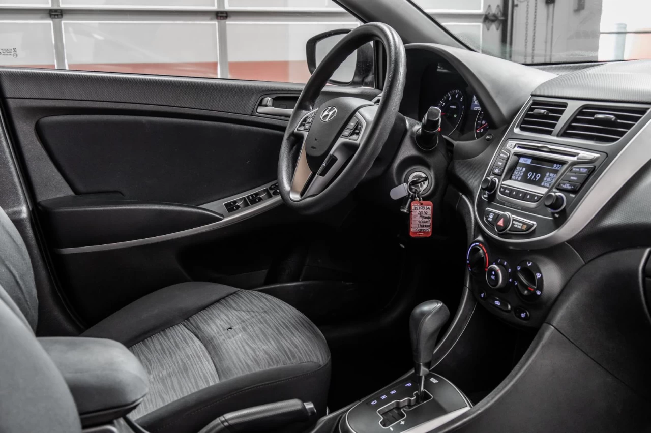2016 Hyundai Accent GL  SIEGES.CHAUFF+BLUETOOTH+REG.VITESSE Image principale