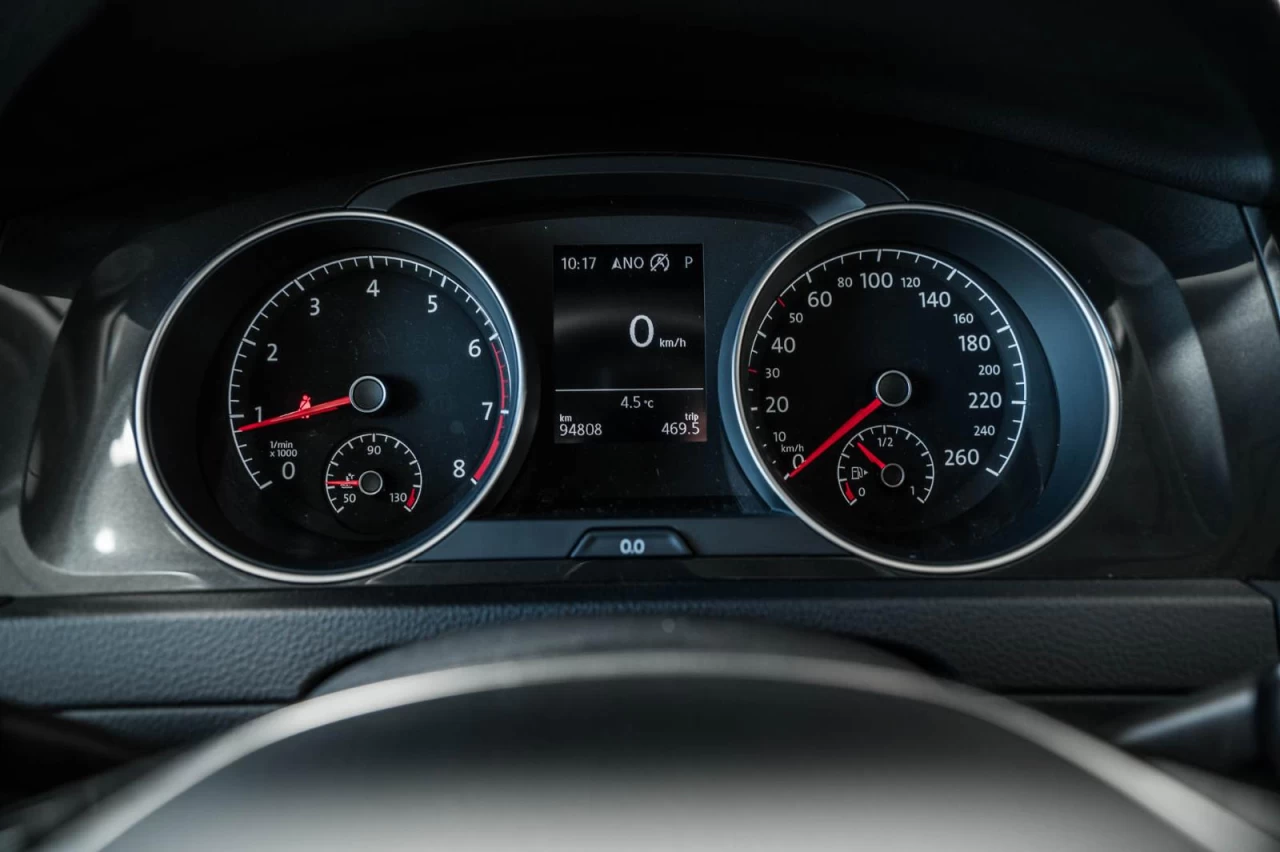 2020 Volkswagen Golf Highline 4MOTION+NAVI+TOIT.PANO+CUIR+SIEGES.CHAUFF Main Image