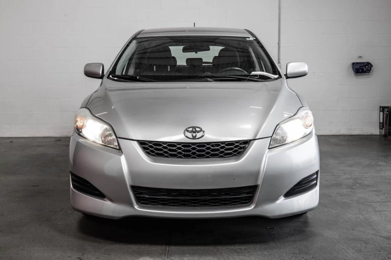 2009 Toyota Matrix XR - Manuelle - BAS KM Image principale