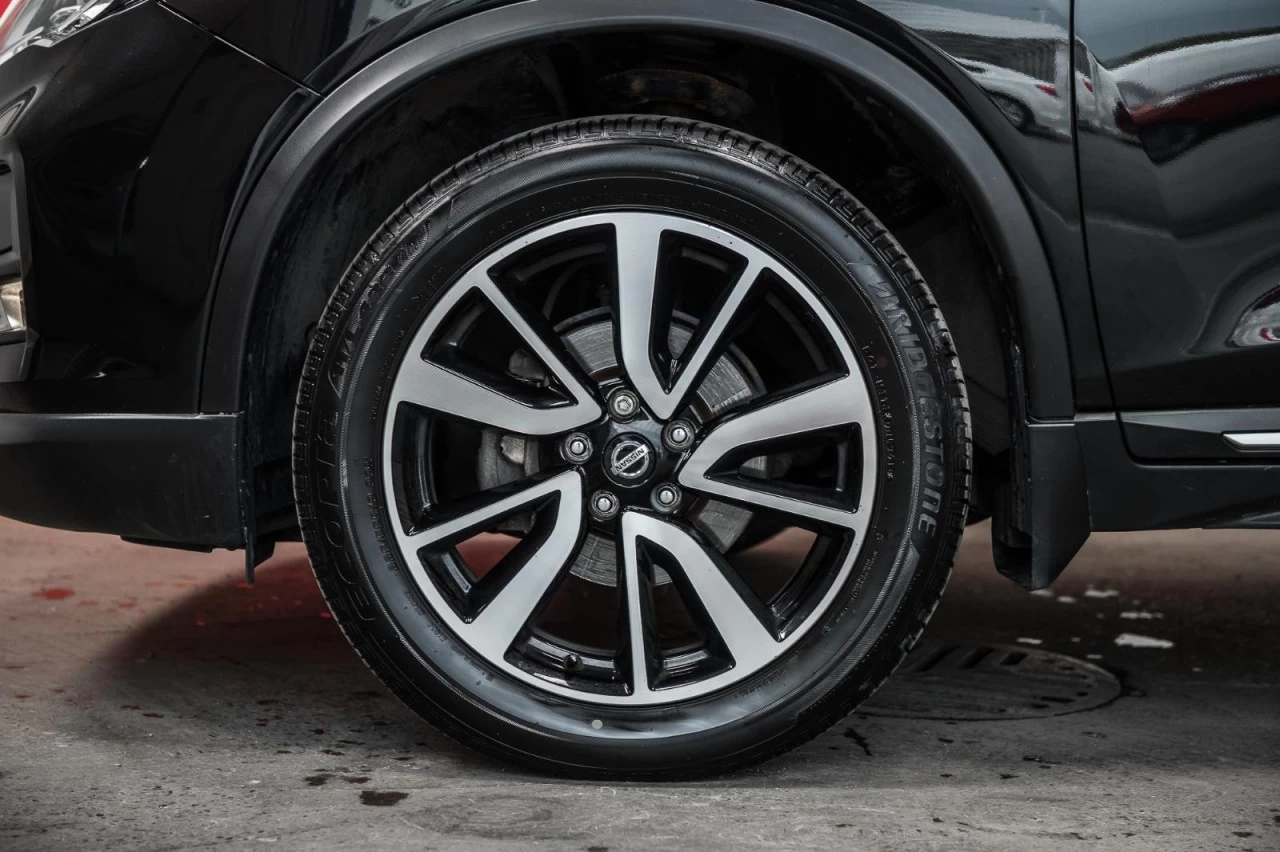 2019 Nissan Rogue SL AWD+NAVI+TOIT.PANO+CUIR+VOLANT/SIEGES.CHAUFF Main Image