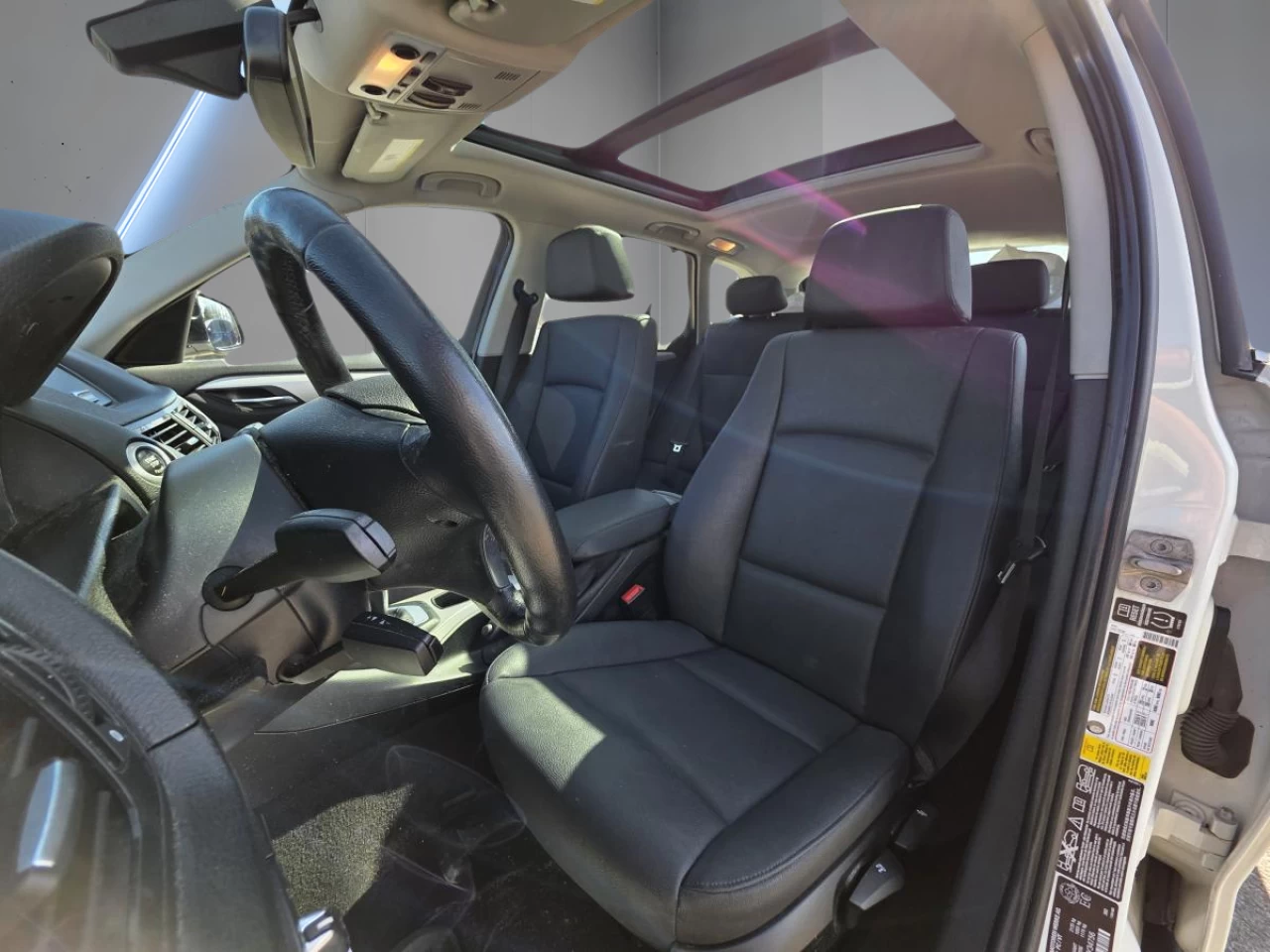 2015 BMW X1 AWD 4dr SAV 8 tires Image principale
