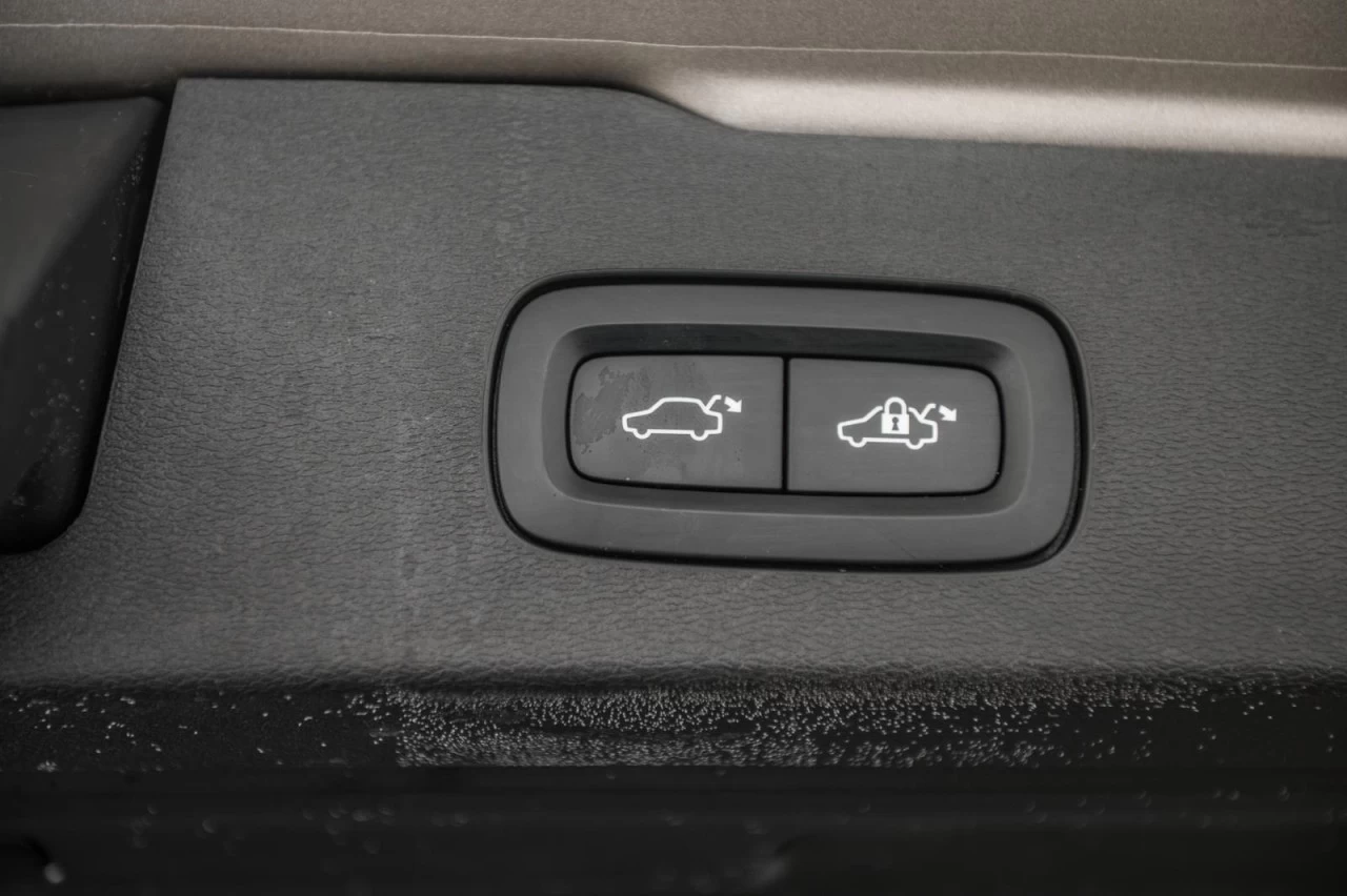 2020 Volvo V60 T5 AWD+TOIT.PANO+CUIR+CARPLAY+SIEGES.CHAUFFANTS Main Image