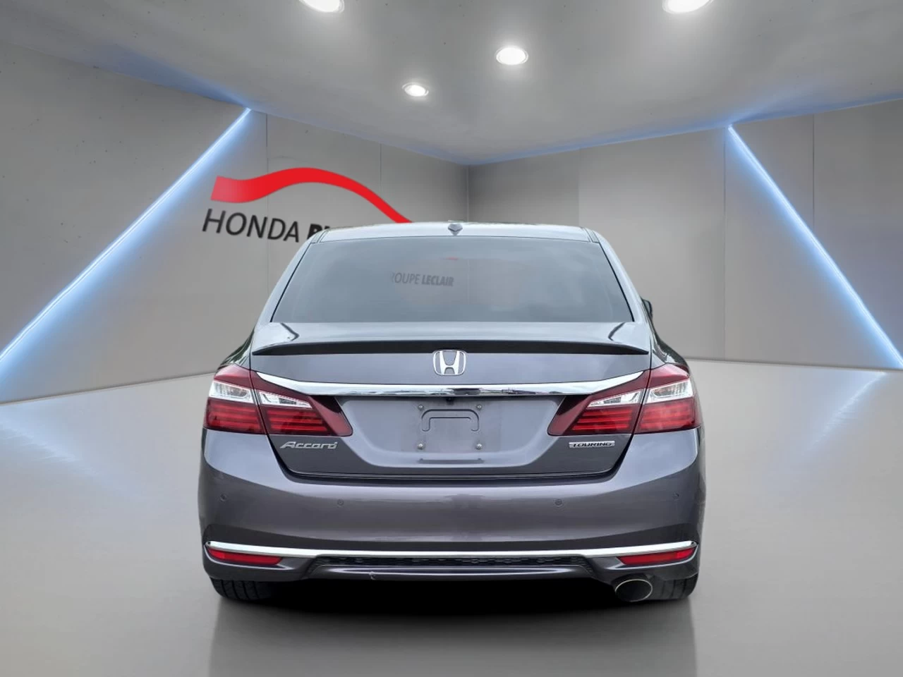 2016 Honda Accord Sedan Touring CVT Main Image